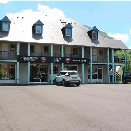 Esquieze Sere Luz-Saint-Sauveur